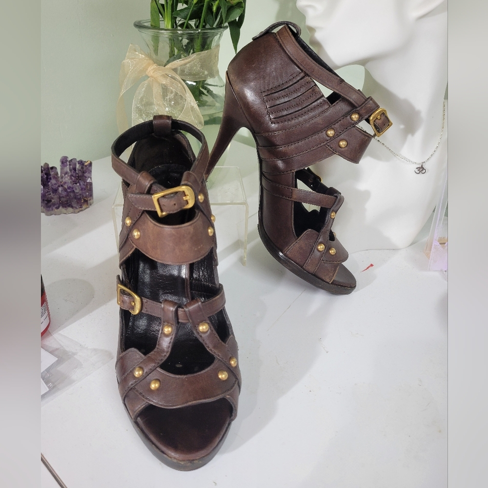 Gucci Leather Pumps 👠 Brown Peep-Toes Studded Accents Platform Multistrap $550 - Picture 7 of 15